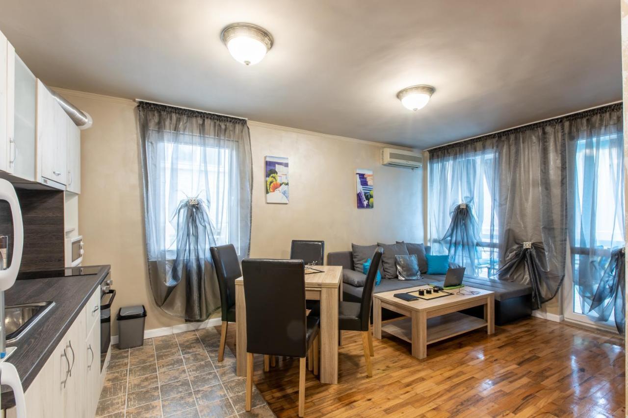 Blue Тerrace Apartment Top Center Varna Exterior foto